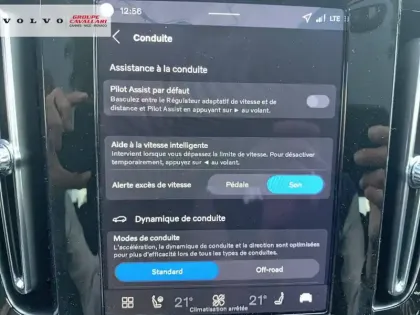 Photo 20 Volvo Ec40 Gén. I Ph1 Black Edition 5