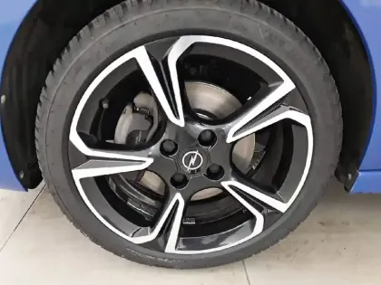 Photo 12 Opel Corsa  1.2 Turbo 100 ch BVM6