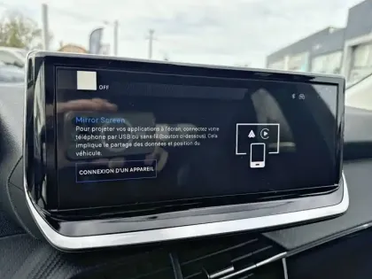 Photo 37 Peugeot 208  Hybrid 110 e-DCS6