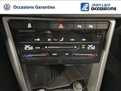 Photo 17 Volkswagen T-roc  1.0 TSI 116 Start/Stop BVM6