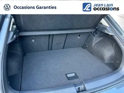 Photo 13 Volkswagen T-roc  1.0 TSI 116 Start/Stop BVM6