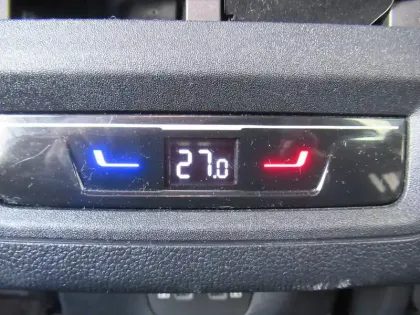 Photo 57 Volkswagen Golf  1.5 TSI EVO2 116 BVM6