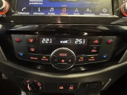 Photo 30 Nissan Navara  2.3 DCI 160 KING CAB