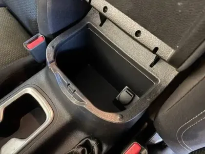 Photo 37 Nissan Navara  2.3 DCI 160 KING CAB