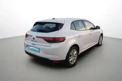 Photo 30 Renault Megane Mégane IV Berline Blue dCi 115 - 21N