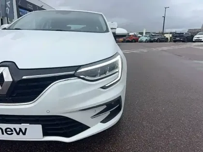 Photo 21 Renault Megane Mégane IV Berline Blue dCi 115 - 21N