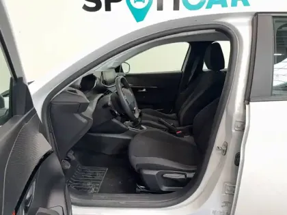 Photo 64 Peugeot 208  PURETECH 75 S&S BVM5