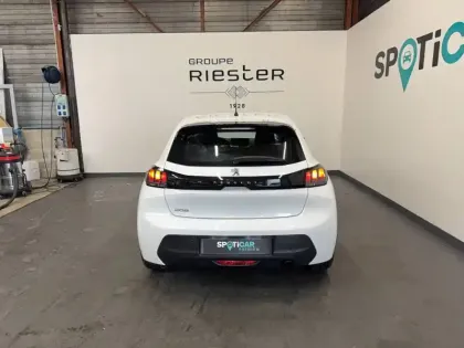 Photo 61 Peugeot 208  PURETECH 75 S&S BVM5