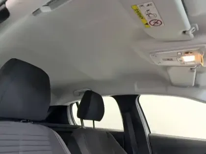 Photo 45 Peugeot 208  PURETECH 75 S&S BVM5