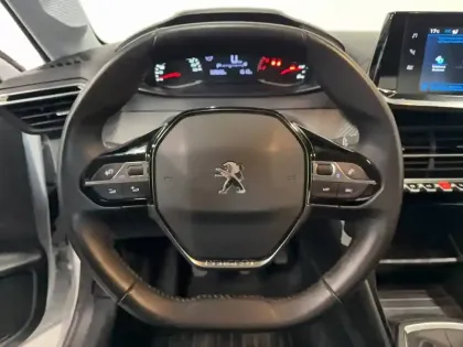 Photo 43 Peugeot 208  PURETECH 75 S&S BVM5