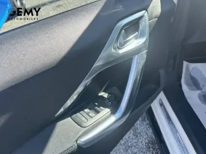 Photo 11 Peugeot 2008  BlueHDi 120ch S&S EAT6