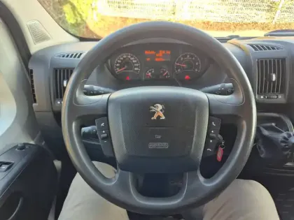 Photo 12 Peugeot Boxer  CC 435 L3 BLUEHDI 130