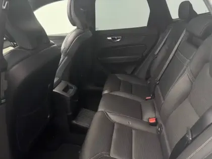 Photo 4 Volvo Xc60  T8 Twin Engine 303 ch + 87 ch Geartronic 8