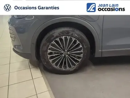 Photo 11 Volkswagen Tiguan  1.5 eHybrid 204ch DSG6