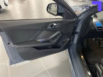 Photo 19 BMW Serie 1 120d 163 ch DKG7