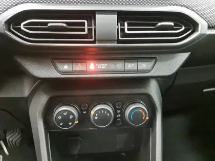 Photo 36 Dacia Sandero  ECO-G 100