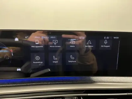 Photo 41 Peugeot 3008  Electrique 210 ch 73 kWh