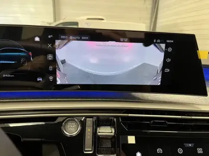 Photo 42 Peugeot 3008  Electrique 210 ch 73 kWh