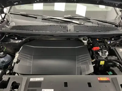 Photo 47 Peugeot 3008  Electrique 210 ch 73 kWh