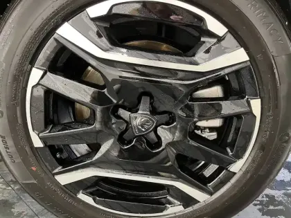 Photo 9 Peugeot 3008  Electrique 210 ch 73 kWh