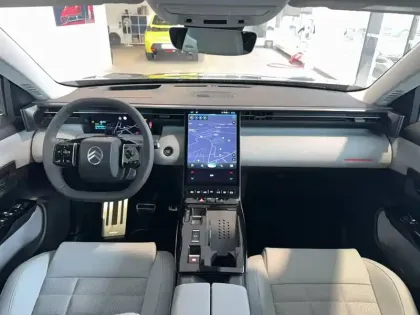 Photo 7 Citroën C5 aircross e- 210 autonomie confort