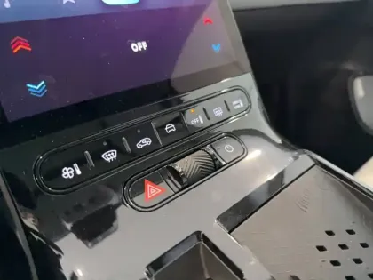 Photo 53 Citroën C5 aircross e- 210 autonomie confort