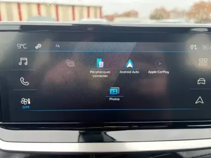 Photo 13 Peugeot 2008  PureTech 100 S&S BVM6