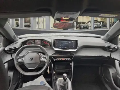 Photo 7 Peugeot 2008  PureTech 100 S&S BVM6