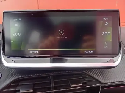 Photo 19 Peugeot 2008  PureTech 130 S&S EAT8