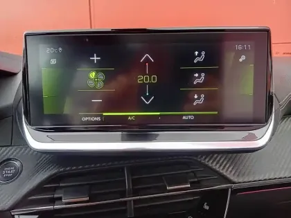 Photo 20 Peugeot 2008  PureTech 130 S&S EAT8