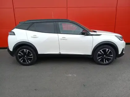 Photo 3 Peugeot 2008  PureTech 130 S&S EAT8