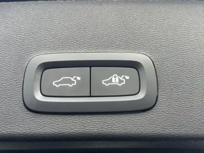 Photo 14 Volvo Xc40  B3 163 ch DCT7