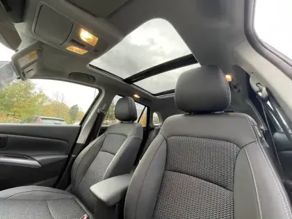 Photo 18 Suzuki S-cross  1.5 Dualjet Hybrid Auto