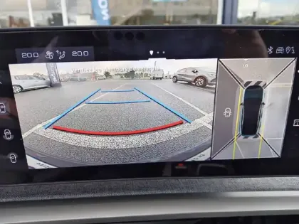 Photo 34 Peugeot 3008  Hybrid 145 e-DCS6