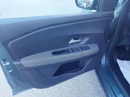 Photo 10 Dacia Sandero  ECO-G 100 GSR2