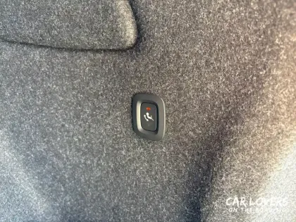 Photo 21 Volvo Xc40  B3 163 ch DCT7