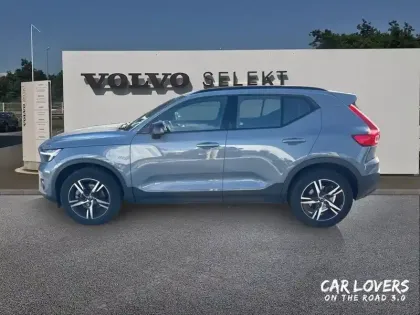 Photo 1 Volvo Xc40  B3 163 ch DCT7