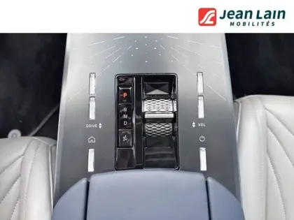 Photo 12 DS DS 8 N°8 230 ch FWD Standard Range