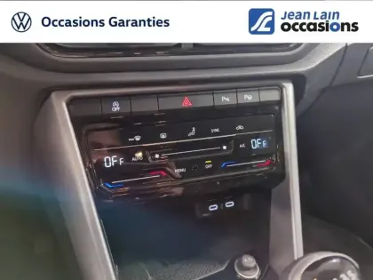 Photo 16 Volkswagen T-roc  1.0 TSI 116 Start/Stop BVM6