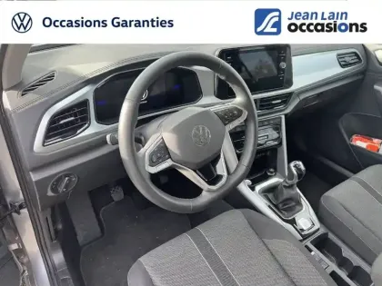 Photo 12 Volkswagen T-roc  1.0 TSI 116 Start/Stop BVM6