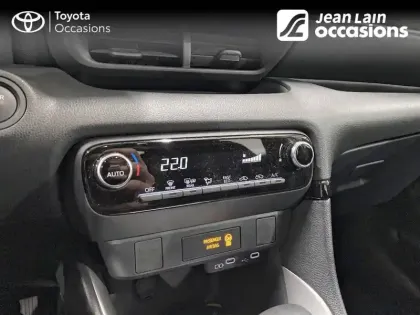 Photo 13 Toyota Yaris  Hybride 116h