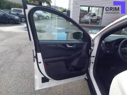 Photo 18 Ford Kuga  2.5 Duratec 190 ch FlexiFuel FHEV E85 Powershift