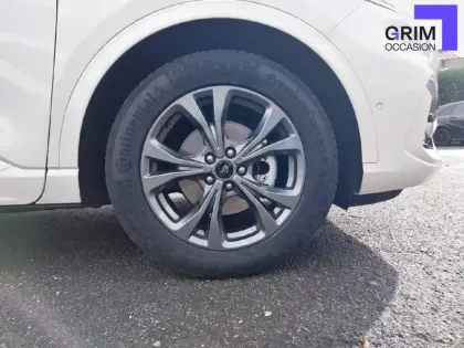 Photo 15 Ford Kuga  2.5 Duratec 190 ch FlexiFuel FHEV E85 Powershift