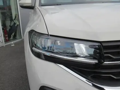 Photo 3 Volkswagen T-cross  1.0 TSI 116 Start/Stop DSG7