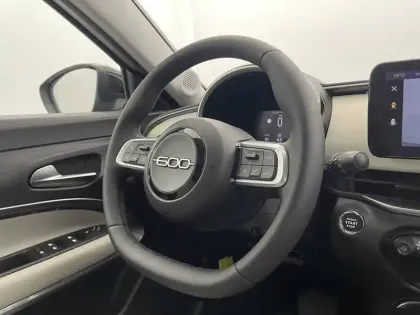 Photo 30 Fiat 600  1.2 Hybrid 100ch DCT6