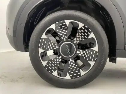 Photo 18 Fiat 600  1.2 Hybrid 100ch DCT6