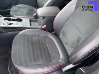 Photo 3 Ford Kuga  2.5 Duratec 225 ch PHEV Powershift