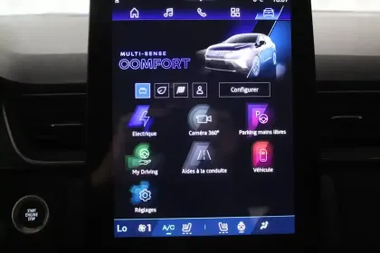 Photo 13 Renault Symbioz  E-Tech full hybrid 145