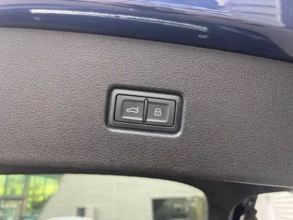 Photo 20 Audi Q5  Sportback 55 TFSIe 367 S tronic 7 Quattro