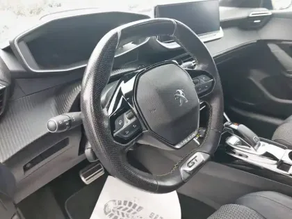 Photo 8 Peugeot 208  PureTech 130 S&S EAT8